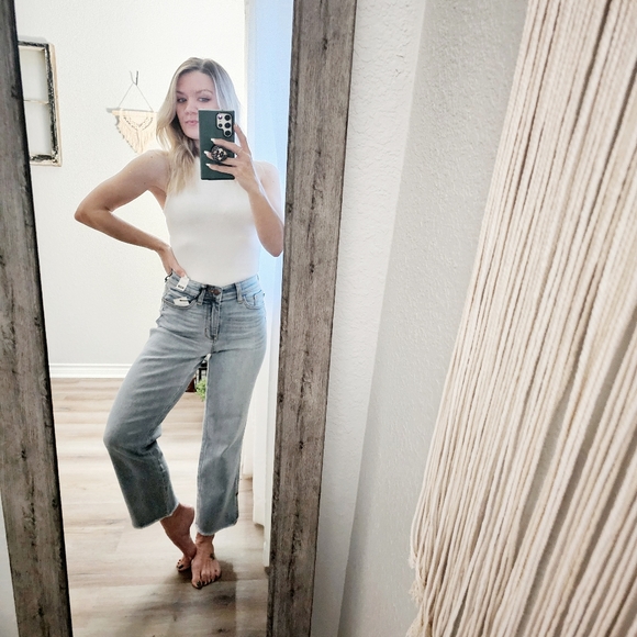 SOLD | Judy Blue Raw Hem Straight Leg Split Ankle Jeans Size 0(24) Rare Find - Picture 3 of 14